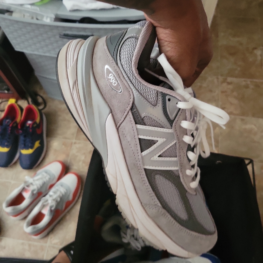 new balance 990v6 sz 11